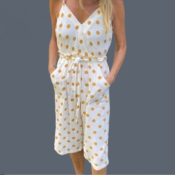 Summer Linen Jumpsuit - Picture 1 of 8